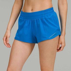 Lululemon Poolside Hotty Hot Low-Rise Lined Short 2.5"